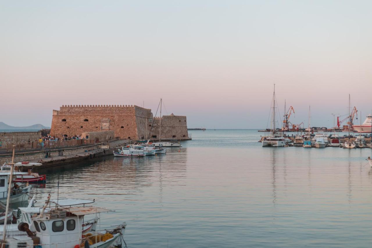 Minos By Agora Luxury Apartments In The Heart Of Heraklion מראה חיצוני תמונה